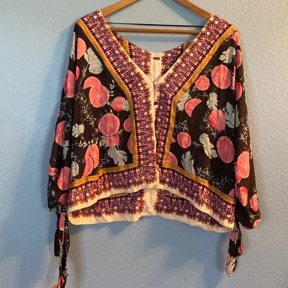 Free People Boho Freshly Squeezed Citrus Tie Sleeve Button‎ Top Womens Size XS - Picture 2 of 5